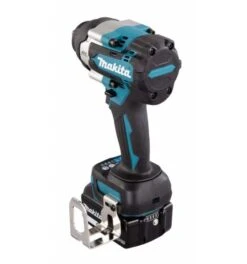 Makita Akku-Schlagschrauber 18V, 1/2", 700 Nm, 0-2.200 Min, Akku, Ladegerät, Zubehör, MAKPAC -Heimwerkzeuge maktia akku schlagschrauber 1465901 czm