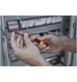 Wiha Schraubendreher Mit Bithalter Set Electric SlimVario Stubby 4-tlg. mit slimBits (41230) -Heimwerkzeuge wiha schraubendreher saetze 1030012 czm